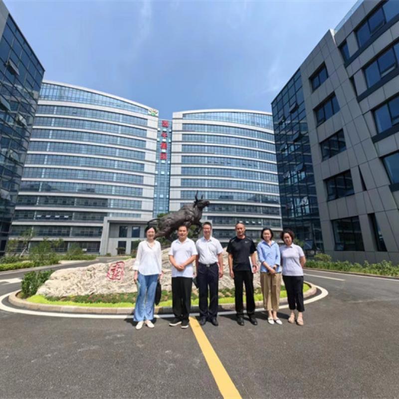 济南高新区“万人下乡、千村提升”工程村企结对共建行动